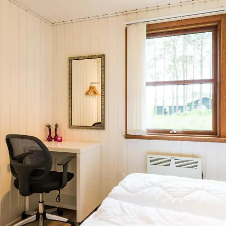 Holiday Henne Lxxiii Tatil Evi Henne Strand